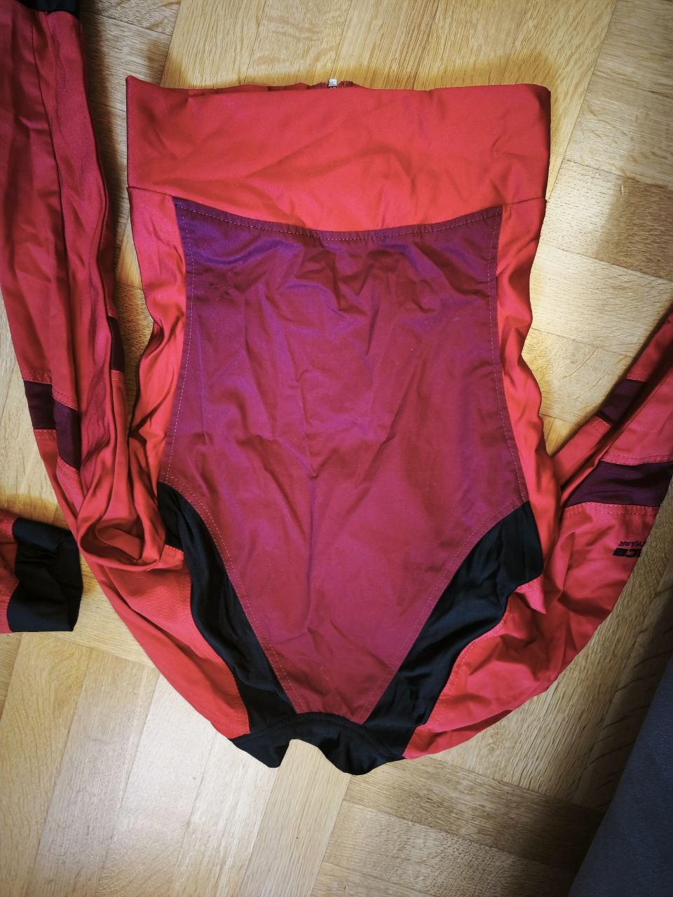 Раздельный комбез Skylark